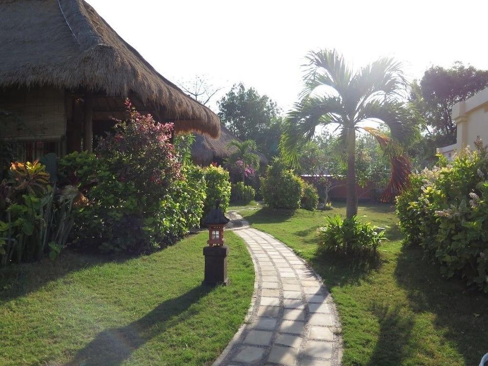 Sunia Loka Bungalows & Dive Center Pemuteran Eksteriør bilde