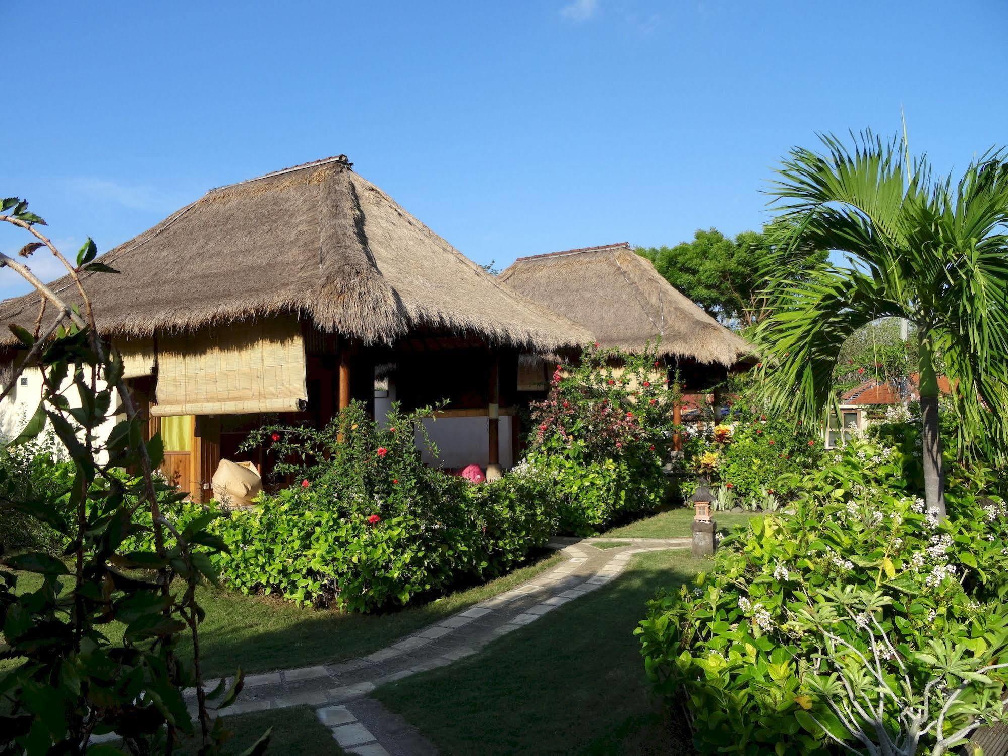 Sunia Loka Bungalows & Dive Center Pemuteran Eksteriør bilde